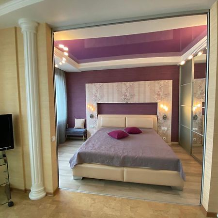Центр Яворницького 55 Пассаж Apartment Днепър Екстериор снимка